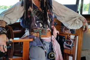 Mer-Na & Capt. Jack Sparrow
