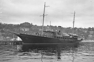 Haida at SYC Dock 4, 1938