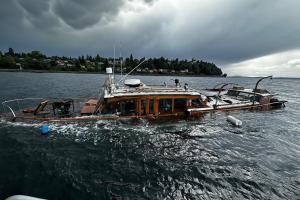 Haida - sunk off Seattle 9-26-23 [USCG photo]
