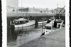 Widgeon in Seattle Locks, 1955