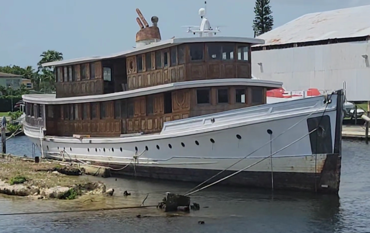 frederic marq yacht cora marie